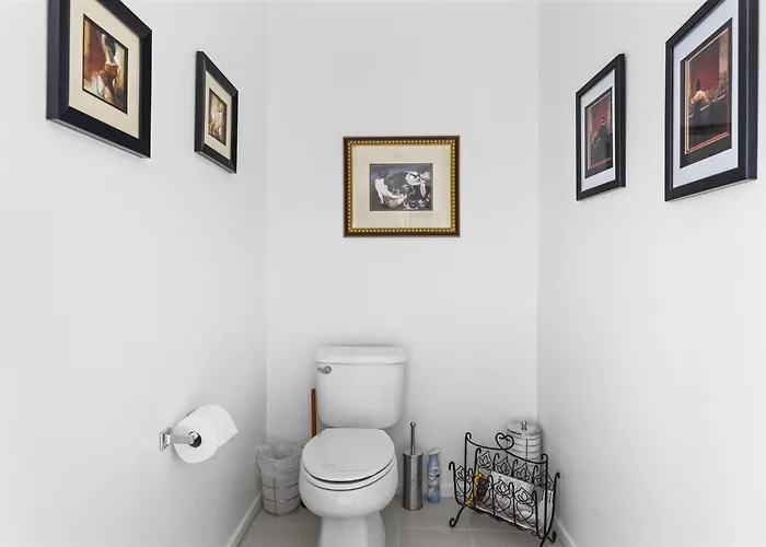 Step Out To Historic Old Town 2 King/2bath W/pool Scottsdale